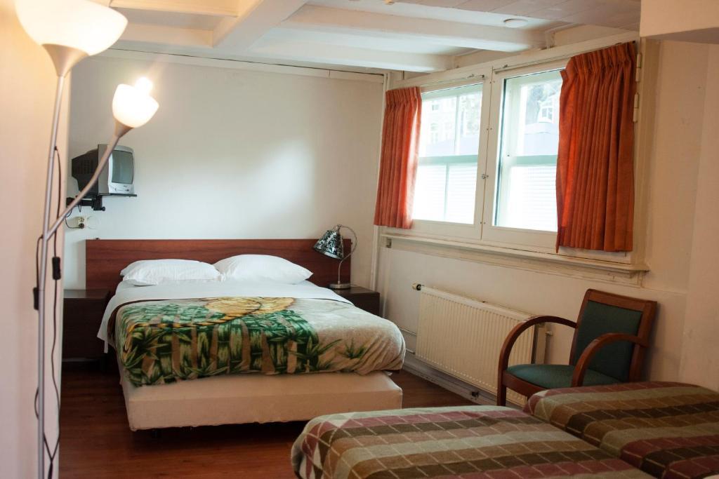 Hostel The Veteran Amsterdam Room photo